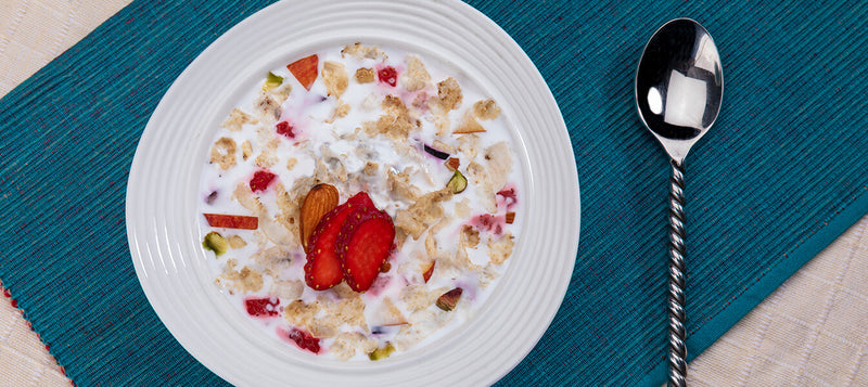 Jowar (sorghum) flakes with milk & fruits
